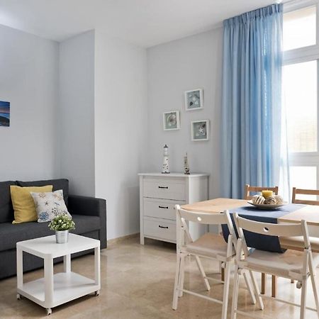 Malagueta Beach House Malaga Exterior photo